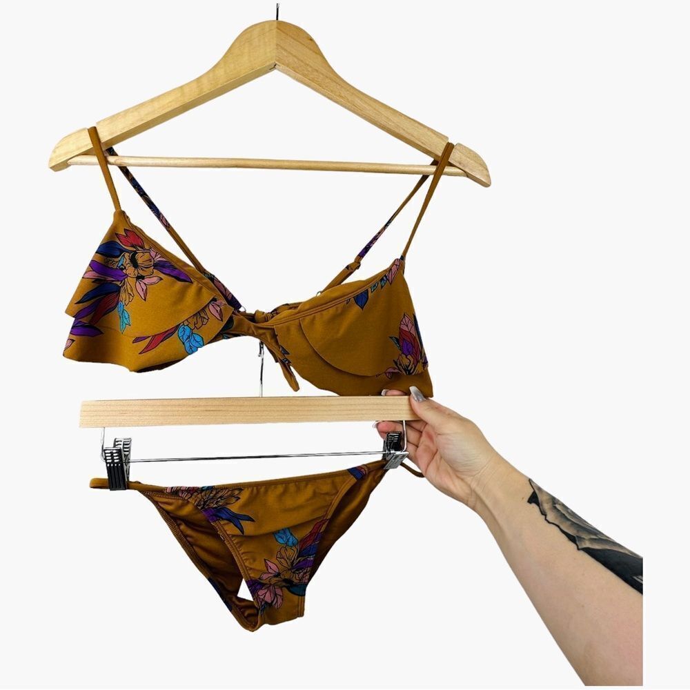 O’Neill Georgina Floral Ruffle Tan Bikini Top & Bottoms Set NWT